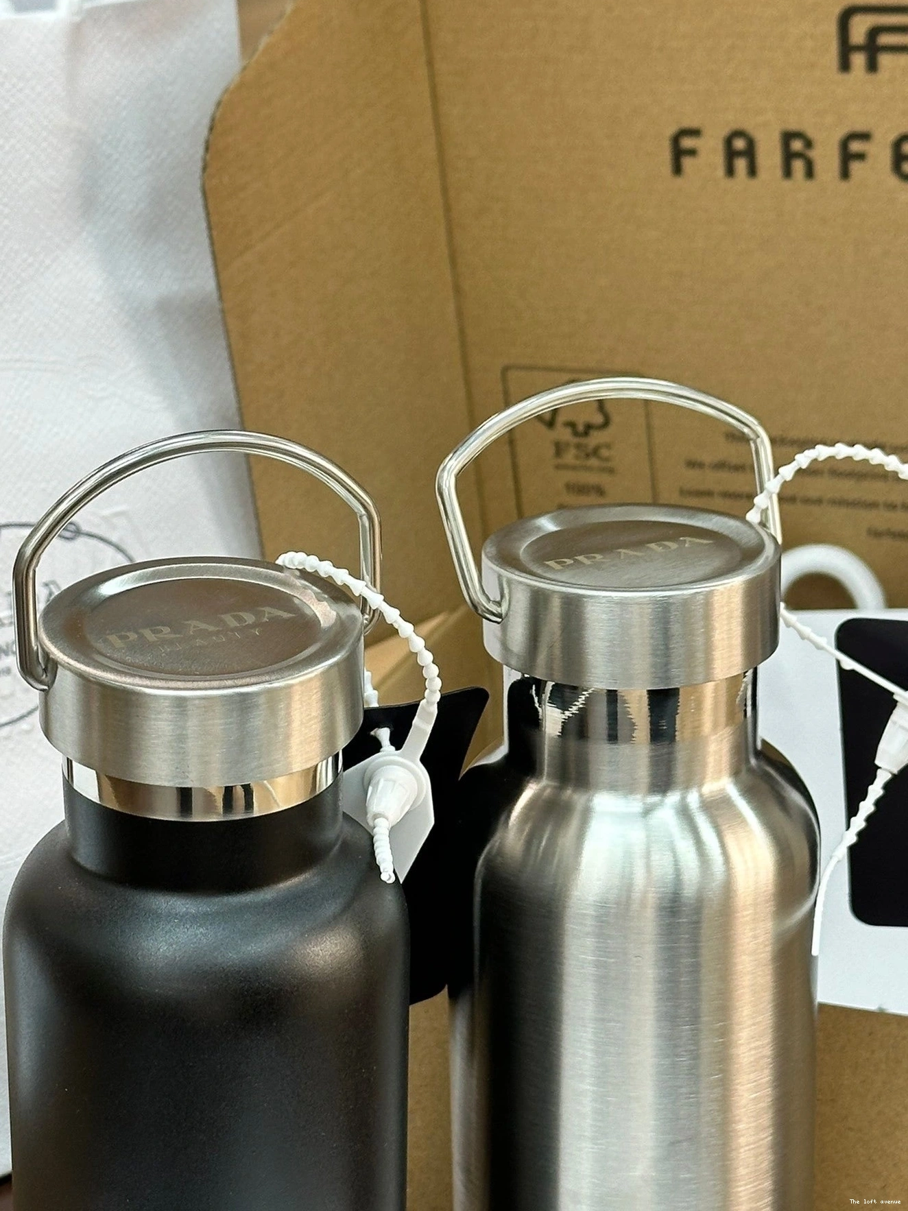 2.0 STEEL BOTTLE STAINLESS PRADA 0809